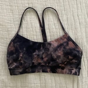 Lululemon Flow Y Sports Bra (Limited Edition Color)